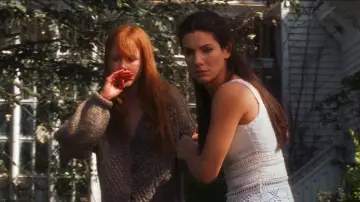 Backdrop to the movie "Practical Magic" #1216959