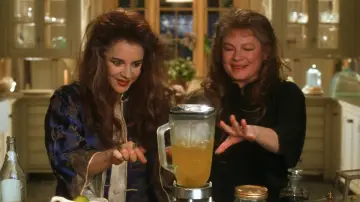 Backdrop to the movie "Practical Magic" #1216964