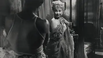 Backdrop to the movie "A Streetcar Named Desire" #726934