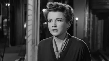 Backdrop to the movie "All About Eve" #177828