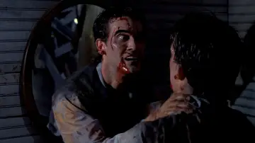 Backdrop to the movie "Evil Dead II" #633946
