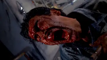Backdrop to the movie "Evil Dead II" #633959