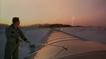 Backdrop to the movie "Gattaca" #802263