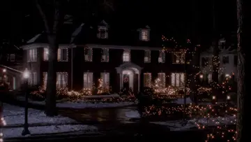 Backdrop to the movie "Home Alone" #849071
