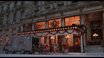 Backdrop to the movie "Home Alone 2: Lost in New York" #567187