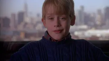 Backdrop to the movie "Home Alone 2: Lost in New York" #567477