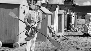 Backdrop to the movie "Monsieur Hulot