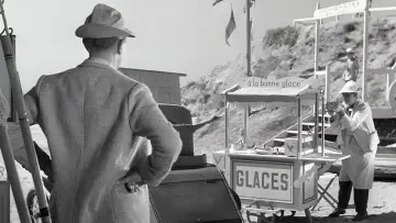Backdrop to the movie "Monsieur Hulot