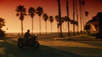 Backdrop to the movie "Top Gun" #580453