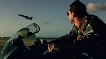Backdrop to the movie "Top Gun" #580485