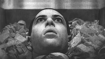 Backdrop to the movie "Vampyr" #225332