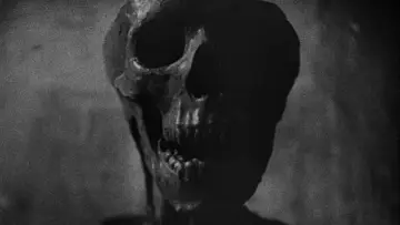 Backdrop to the movie "Vampyr" #988778