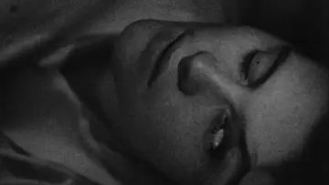 Backdrop to the movie "Vampyr" #988787