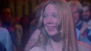 Backdrop to the movie "Carrie" #639211