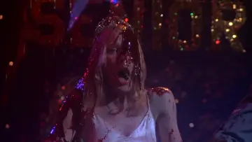 Backdrop to the movie "Carrie" #639411