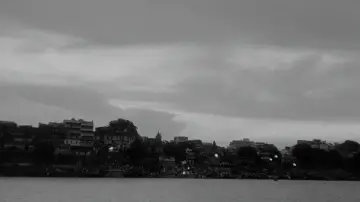 Backdrop to the movie "Aparajito" #1027923