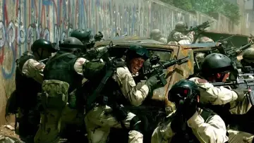 Backdrop to the movie "Black Hawk Down" #220903