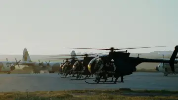 Backdrop to the movie "Black Hawk Down" #761792