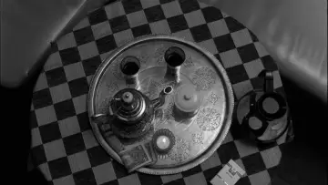 Backdrop to the movie "Coffee and Cigarettes" #956188