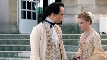Backdrop to the movie "Dangerous Liaisons" #835026