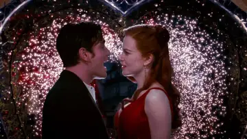 Backdrop to the movie "Moulin Rouge!" #802187