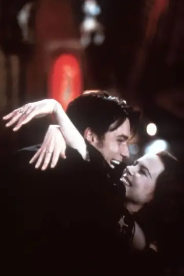 Poster to the movie "Moulin Rouge!" #931057