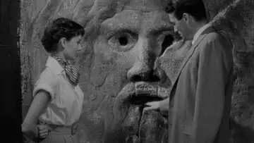 Backdrop to the movie "Roman Holiday" #636006