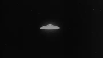 Backdrop to the movie "The Day the Earth Stood Still" #919448