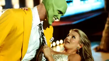 Backdrop to the movie "The Mask" #582272