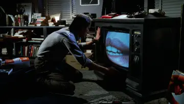 Backdrop to the movie "Videodrome" #694360