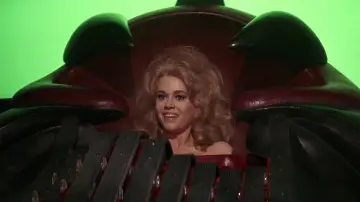 Backdrop to the movie "Barbarella" #867693