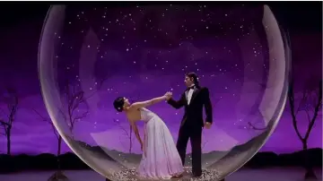 Backdrop to the movie "Om Shanti Om" #876673