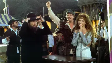 Backdrop to the movie "Robin Hood: Men in Tights" #488965