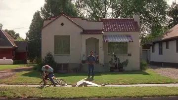 Backdrop to the movie "Napoleon Dynamite" #899606