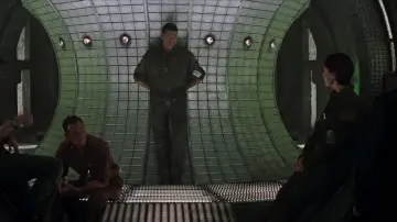 Backdrop to the movie "Event Horizon" #662814