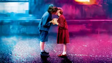 Backdrop to the movie "Love Me If You Dare" #989640