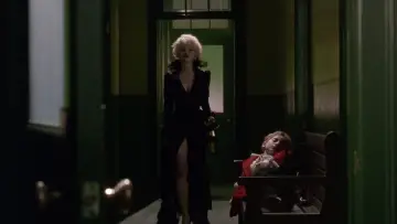 Backdrop to the movie "Dick Tracy" #744919