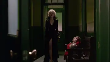 Backdrop to the movie "Dick Tracy" #744935