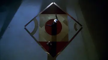 Backdrop to the movie "Hellraiser: Bloodline" #1201936