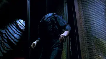 Backdrop to the movie "Hellraiser: Bloodline" #1201955