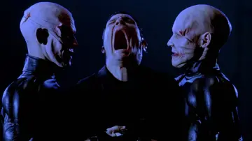 Backdrop to the movie "Hellraiser: Bloodline" #1201958