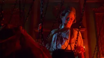 Backdrop to the movie "Hellraiser: Bloodline" #1201962
