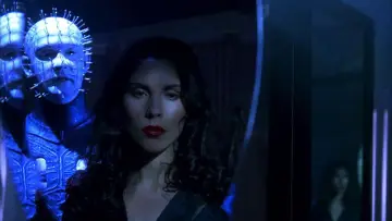 Backdrop to the movie "Hellraiser: Bloodline" #622042
