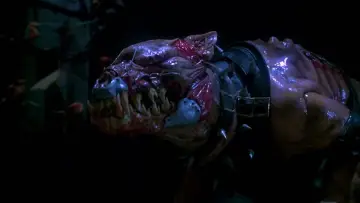 Backdrop to the movie "Hellraiser: Bloodline" #622048