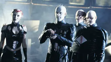 Backdrop to the movie "Hellraiser: Bloodline" #622052