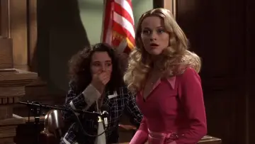 Backdrop to the movie "Legally Blonde" #837119
