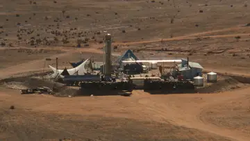 Backdrop to the movie "Mad Max 2" #640747
