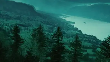 Backdrop to the movie "Twilight" #960113