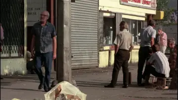Backdrop to the movie "Dog Day Afternoon" #921070