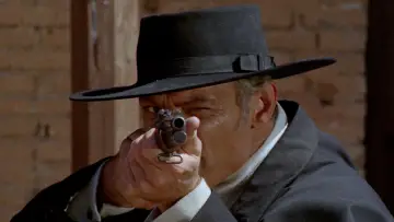 Backdrop to the movie "For a Few Dollars More" #629370